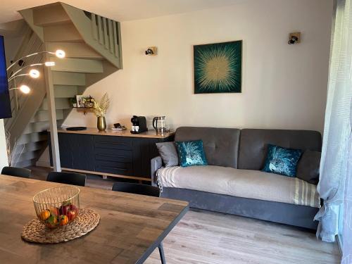 Cala Rossa Apartment | Mini Villa T4 duplex dans résidence hôtelière Fiori di Cala Rossa superbement arborée rénovée en 2023 - chez Anne avec piscine chauffée