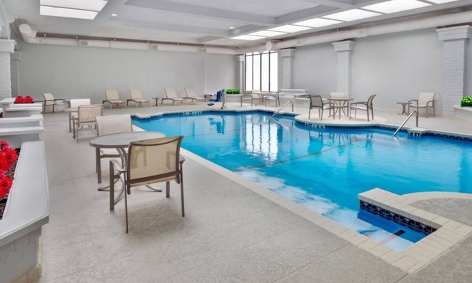 Park Central Hotel | Minutes to Dallas Arboretum and Botanical Garden! FREE Onsite Parking!