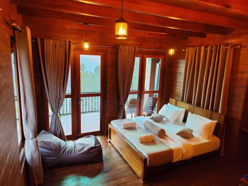 Ella Cabin | Miracle view Ella