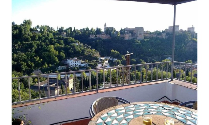 Sacromonte House | Mirador del Torreón House (Alhambra views)