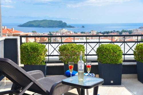 Podmaine Bed & Breakfast | Misisuone Apartments Budva
