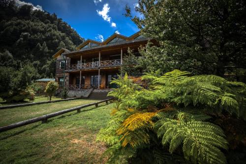 Cochamo Cabin | Mitico Puelo Lodge