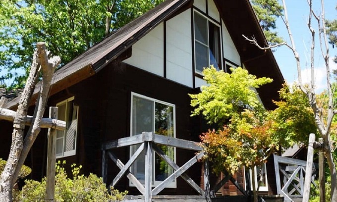 Nishikatsura RV Rental | Mitsutoge Fureai Cottage for 10 people / Minamitsuru District Yamanashi