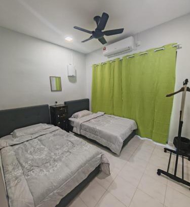 Seremban 2 House | MixxHome Seremban 2, Two Single Beds, Share Bathroom