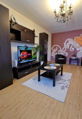 Ploiesti Apartment | MMT SweetHome 2