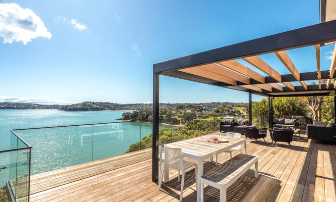 Surfdale House | Moana Retreat - Stay Waiheke