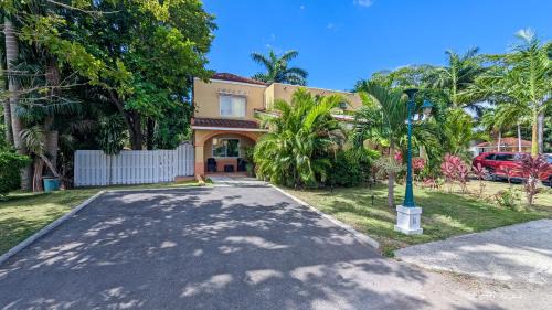 Montego Bay Villa | MoBay Las Palmas