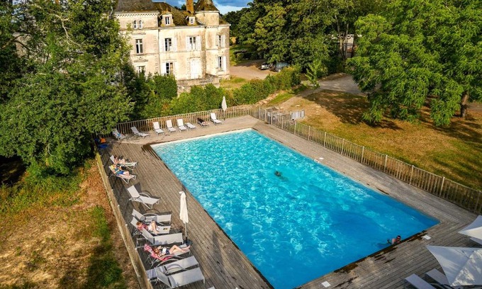 Saint-Julien-des-Landes Other | Mobil Home XXL2 4 chambres - Camping Château la Forêt