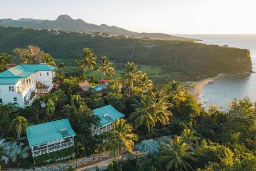 Marigot Bay House | Modern 1 bed guesthouse with pool and ocean view