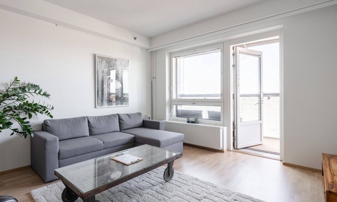 Tampere Apartment | Modern 1BR Apt with Amazing Views, Balcony & Sauna