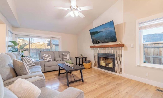 Northwest Reno House | Modern 3-Bedroom Escape in Northwest Reno