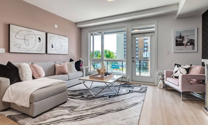 Bridgeland Condo | Modern 3BR unit in the heart of Calgary