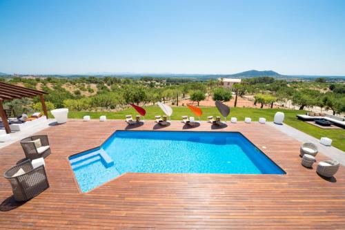 Moscari Villa | Modern 5 Bedroom Villa in Selva, 1455