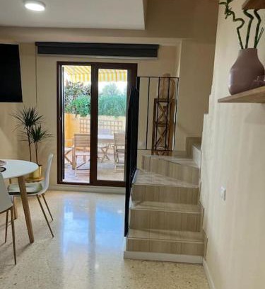 Port Saplaya Apartment | Modern apartment in Valencia, Port Saplaya, by the sea