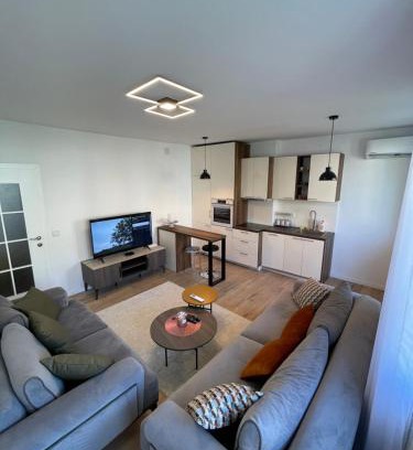 Matiçan Apartment | Modern Apartment in the Center of the City