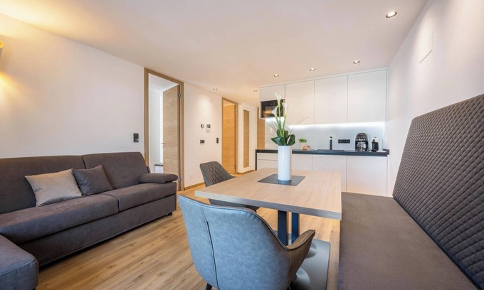 Bressanone Apartment | Modern Apartment "Nice 1" in the Center of Bressanone/Brixen