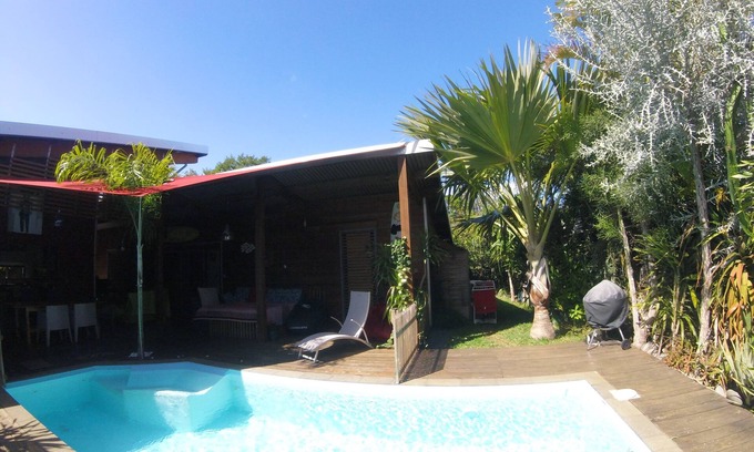 Bois d'Olives Villa | Modern architect villa with swimming pool and lush garden