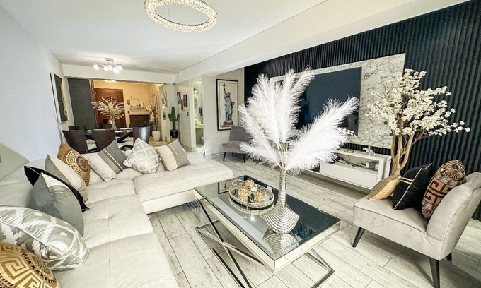 San Miguel Condo | MODERN & BEAUTIFUL , WITH PRIVATE JACUZZI AND GRILL PATIO AREA