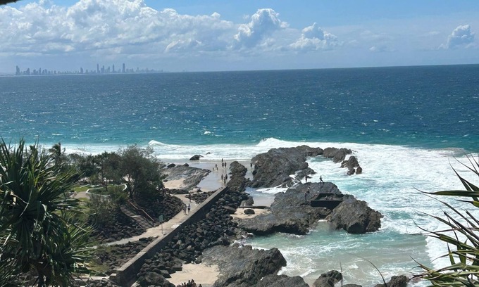 Tallebudgera Valley Cabin | Modern comfy tiny home in prime location neat beaches and waterfalls