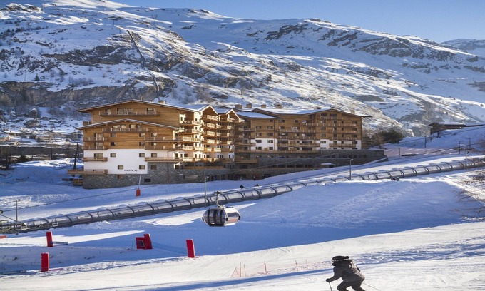 Tignes Apartment | Modern Comfort by the Slopes