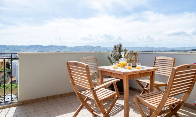 San Martino Bassa Apartment | Modern condo with ocean and mountain view. 2 minutes from the beach and malls