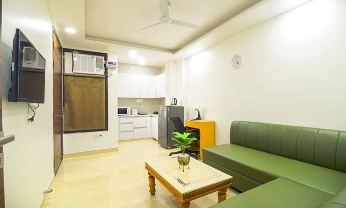 DLF City Apartment | Modern cyber retreat with Gym