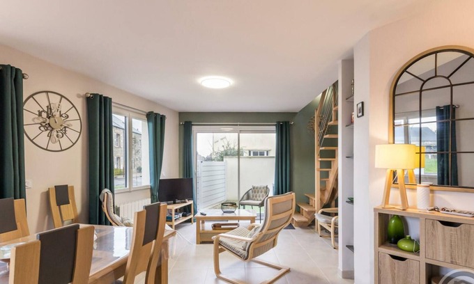 Saint-Vaast-la-Hougue Cottage | Modern Home with Private Courtyard, Terrace & Bikes, Near Port in Saint-Vaast-la-Hougue