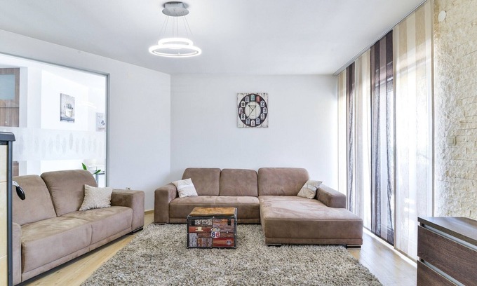 Pristeg House | Modern Home in Quiet Pristeg