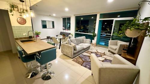 Hatillo Apartment | Modern, large and equipped