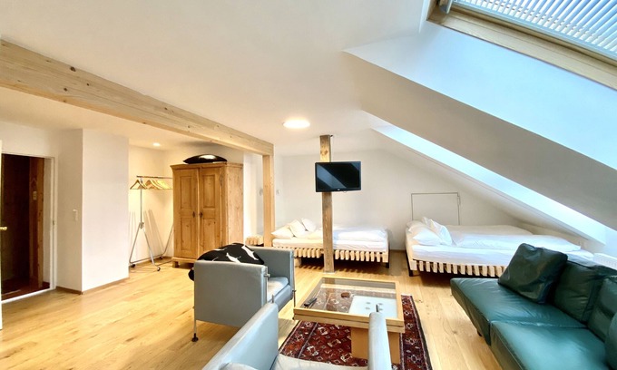 Telfes im Stubai Apartment | Modern loft for 2-4 persons, SWIMMING POOL in the garden, pets allowed