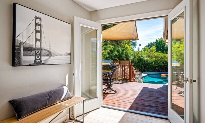 Napa House | Modern Napa 3BD Wine Country Escape w/Pool & Spa