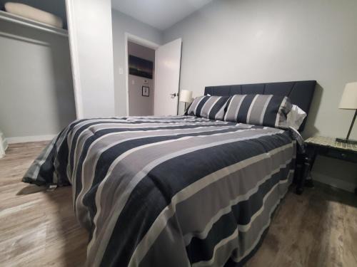 Algoma District Apartment | Modern Private 1BR Apt. w/Free Prkg + Fast Wi-Fi