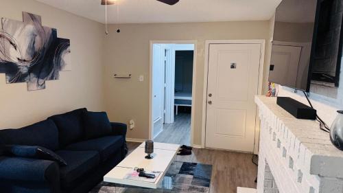 Glenn Heights Apartment | Modern Private City Escape - 2bed2bath