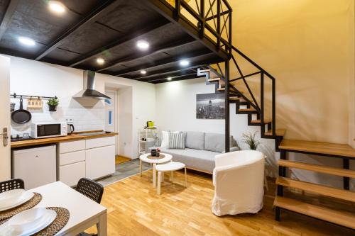 Erzsebetvaros Apartment | Modern stylish apartment @ Superb central location