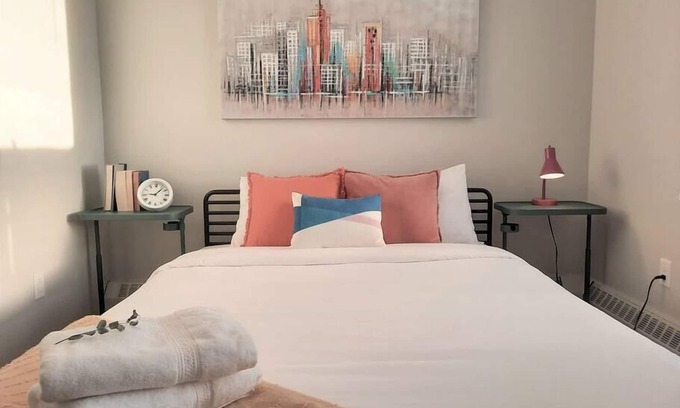 Inglewood Apartment | Modern Suite in Historic Bldg. Minutes to DT