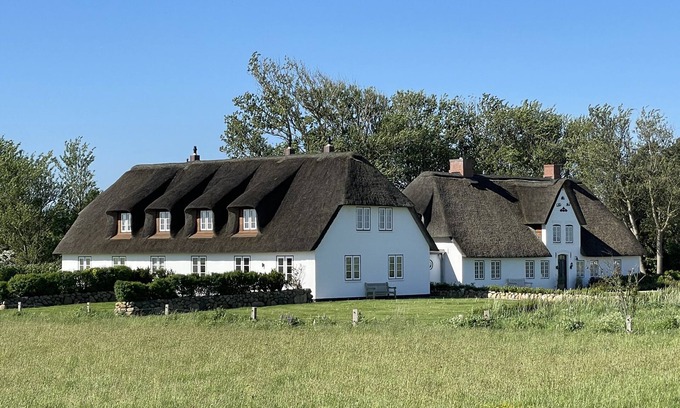 Archsum Apartment | Modern vacation apartment with a sensational view of the Wadden Sea
