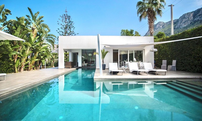 Terrasini Villa | Modern Villa in Sicily with Pool