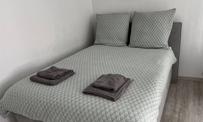 Emden Apartment | Modernes Apartment in der Altstadt Kostenlose Parkplätze