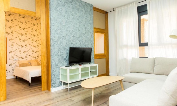 Valladolid Apartment | Moderno Apartamento LAUD3 - Nuevo/Familiar/Wifi/TV