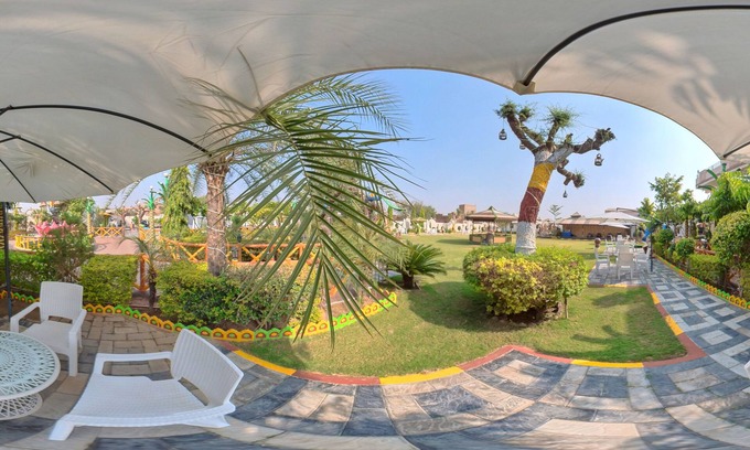 Sujangarh Hotel | Modi resort & garden