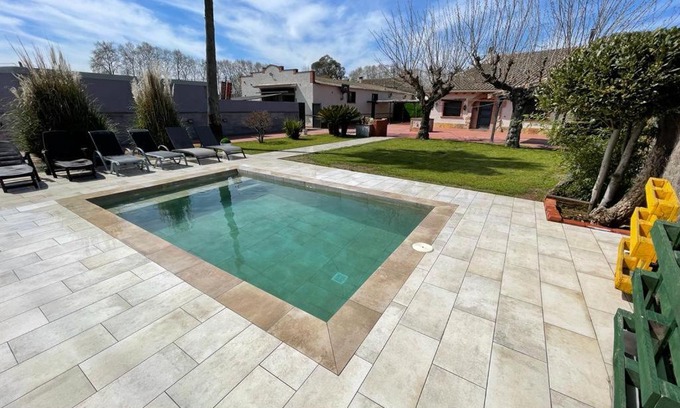 Santa Eulalia de Roncana Villa | Molí den burch