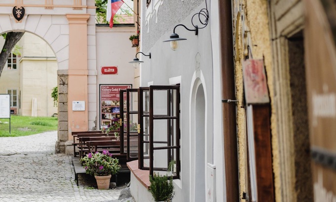 Cesky Krumlov Bed & Breakfast | Monastery Garden Bistro & Rooms
