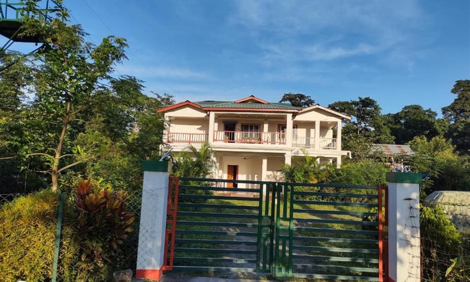 Alipurduar Bed & Breakfast | Mondal home stay