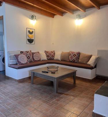 Varos House | Monolithos