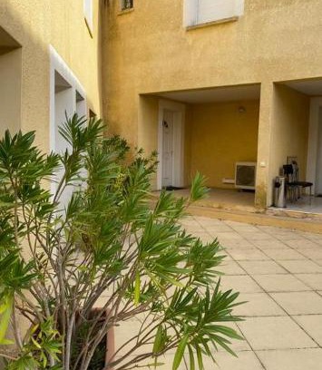 Quartier Administrations Apartment | Montcalm T3