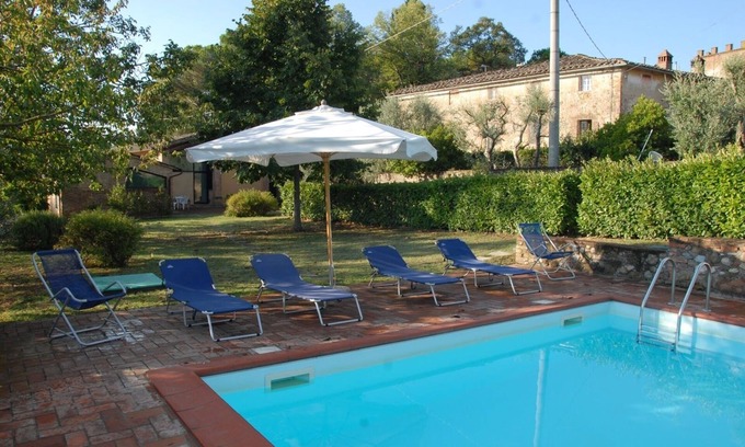 Montechiaro Villa | Montechiaro Capannina In Siena, Tuscany