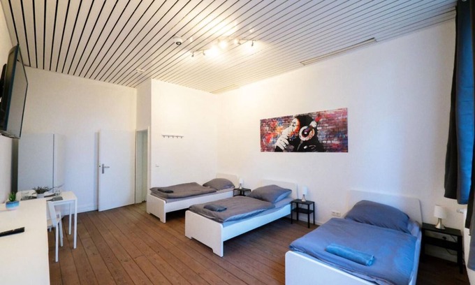 Gulzow Apartment | Monteurwohnung in Gülzow für bis zu 7 Personen mit WLAN, Parkplatz & Gemeinschaftsküche - RZ02