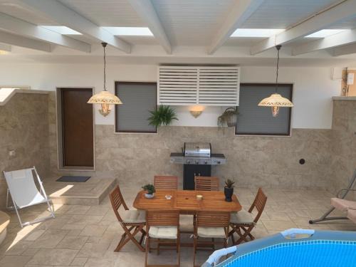 Lecce House | Moon Luxury