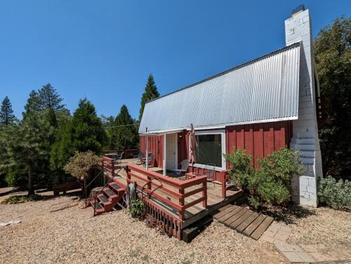 Pinehurst House | Moore's Cabin