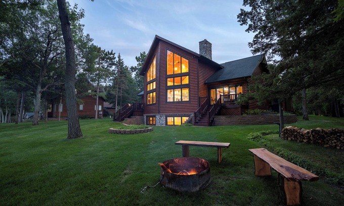 Pequot Lakes Cabin | Moose Lodge/FP/Cozy/Pontoon/Kayaks